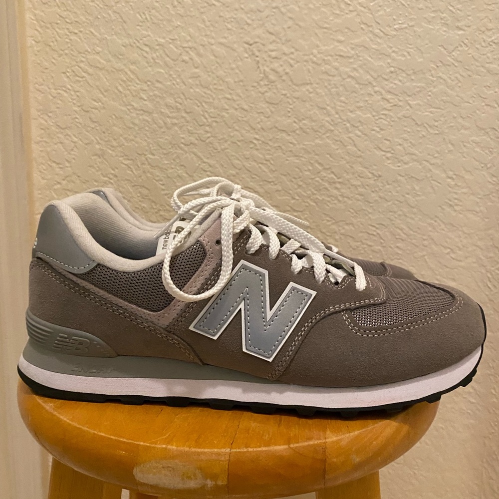 New Balance 574 Classic - Grey